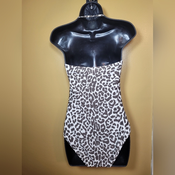J. Crew Ruched Leopard Print Bandeau One Piece Swim Suit sz 10 - Picture 15 of 16